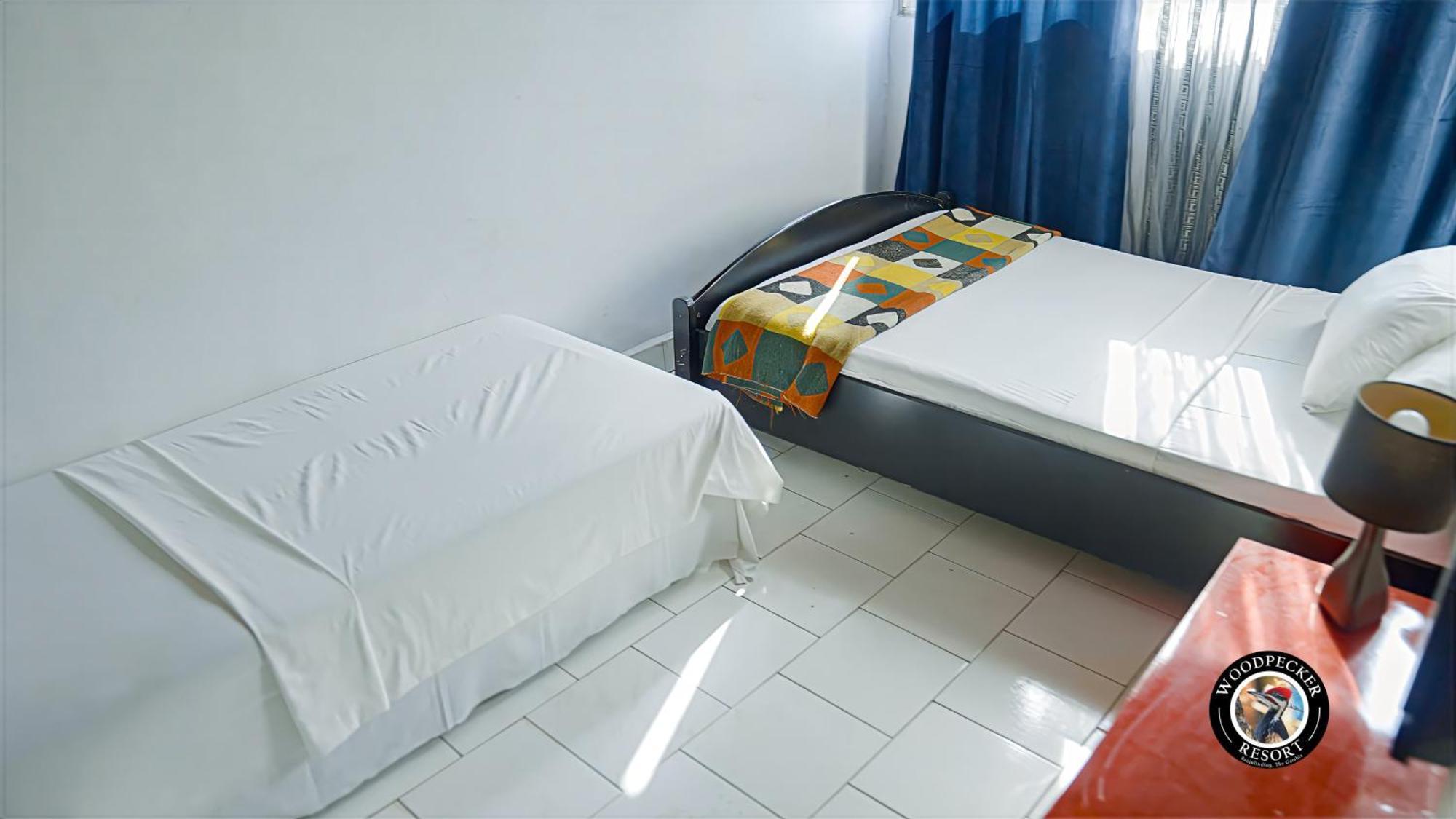 Woodpecker Resort Hotel Banjul Exterior foto