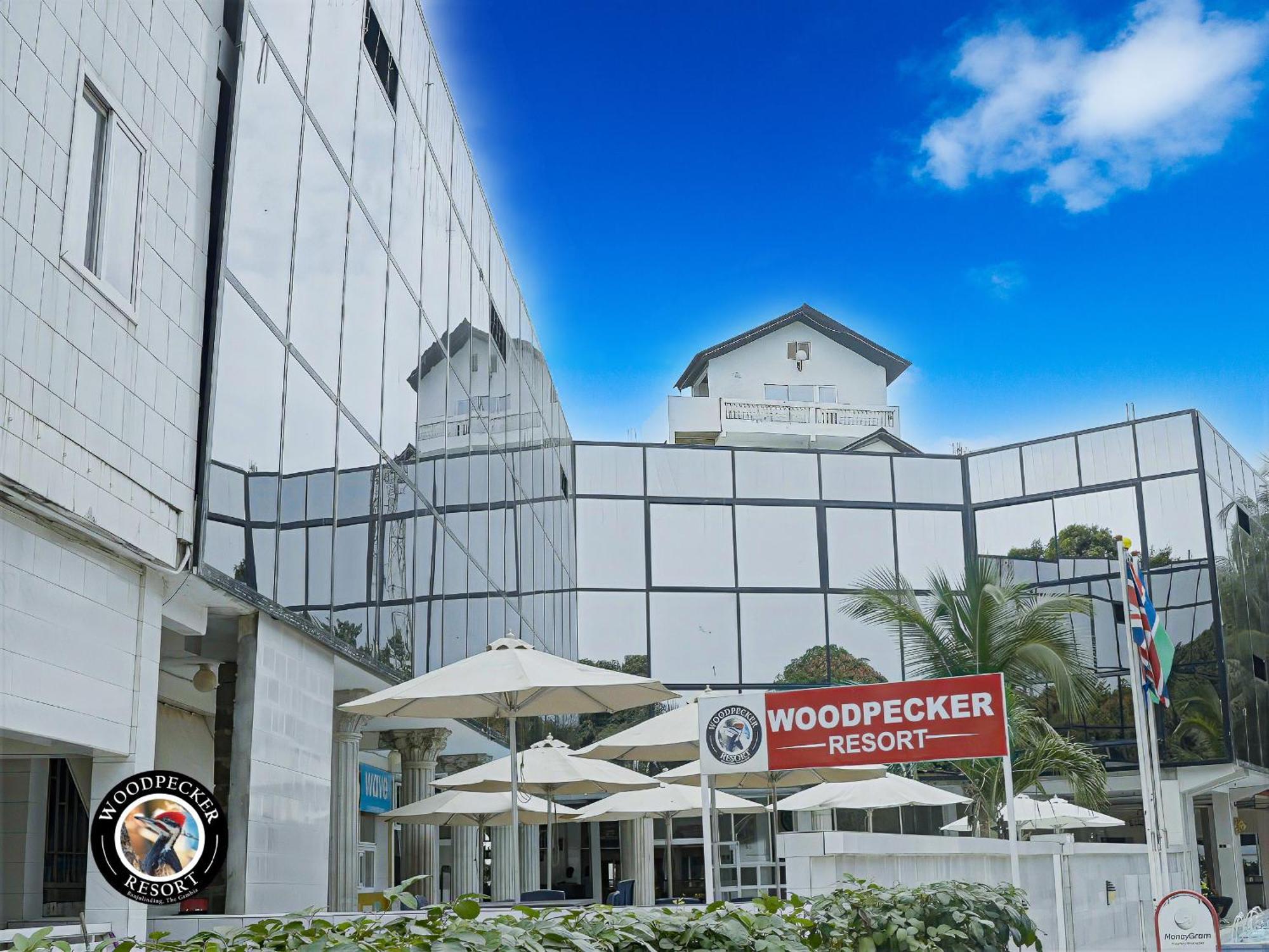 Woodpecker Resort Hotel Banjul Exterior foto