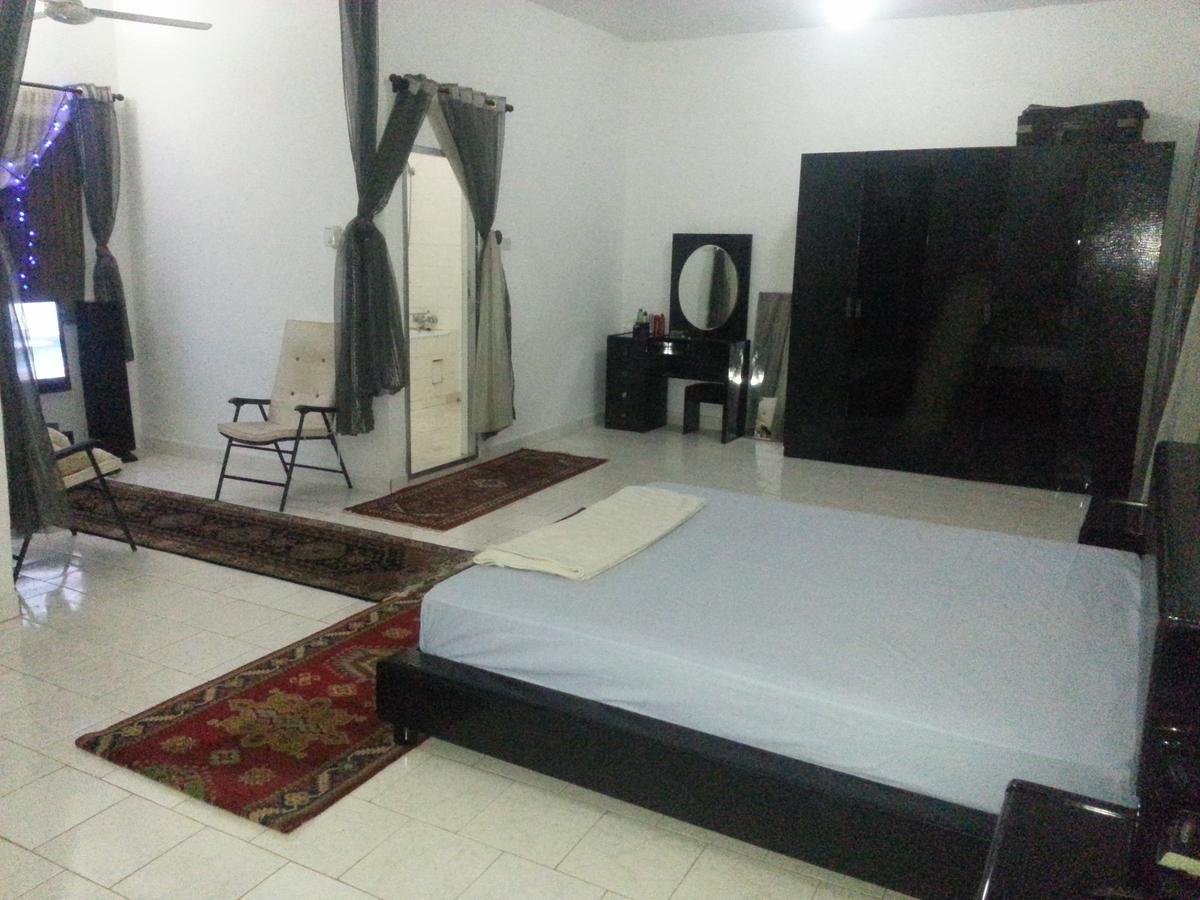 Woodpecker Resort Hotel Banjul Exterior foto
